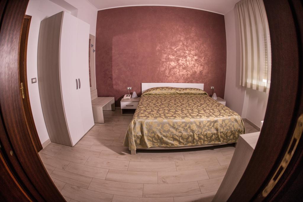 Tourist Hotel Potenza Ruang foto