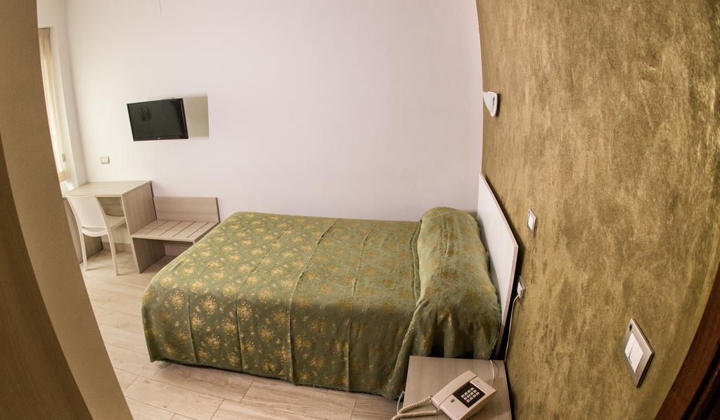 Tourist Hotel Potenza Ruang foto